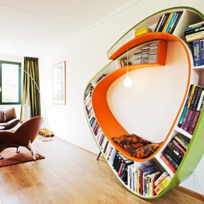 Bookworm Chair by Atelier 010