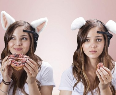 Necomimi – Brainwave Activated Cat Ears That Move With Your Mood