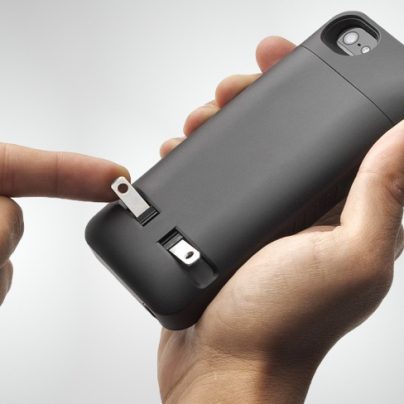 PocketPlug – The First iPhone Case With An Integrated Wall Charger