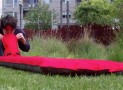 Windcatcher – An Inflatable Mat That Inflates In Seconds With The Power Of Your Lungs