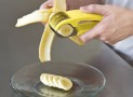 Boon Nanner: Hand-Held Banana Slicer