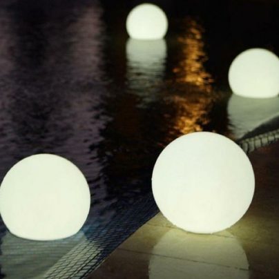 Chill Lite Bubbles – Floating Light Globes