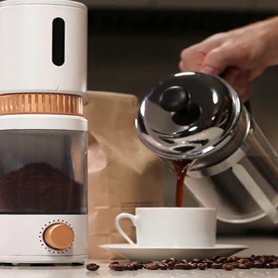 Smart Grinder Helps You Make an Ideal Cup of Coffee