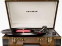 Digitize Your Vinyl Records With The Executive USB Portable Turntable