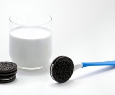 The Dipr – The Ultimate Cookie Dunking Spoon