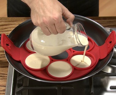 The Flippin’ Fantastic Is the Fast and Fun Way to Make Perfect Pancakes!