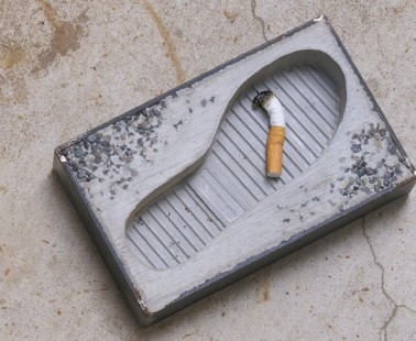 ‘Foot-Crafted’ Ashtray