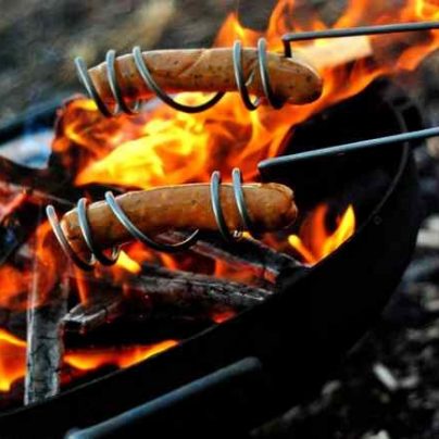 Curly Hot Dog Roasting Sticks