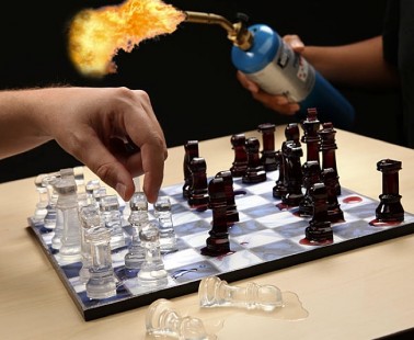 Speed Chess You Don’t Need A Timer For – Your Pieces Will Just Melt