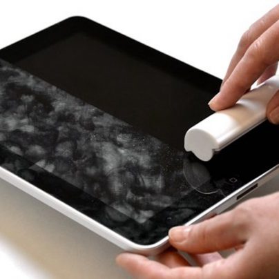 The iRoller Gets Fingerprint Smudges and Dirt Off Your Electronics Instantly!