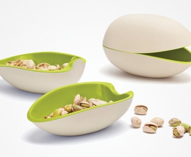 Pistachio Serving Bowls Set