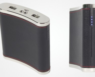 PowerFlask – A 13,000mAh Power Bank Shaped Like A Flask