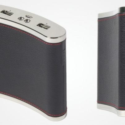 PowerFlask – A 13,000mAh Power Bank Shaped Like A Flask