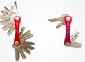 SmartKey™ – The Minimalist Keyring That Can Hold Up To 100 Keys