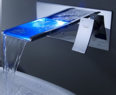 Sprinkle – Color Changing LED Waterfall Faucet