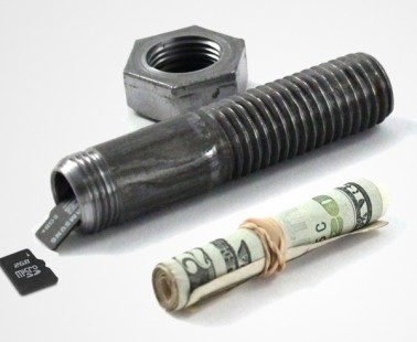 The Hollow Spy Bolt – A Clever Hiding Place For Your Small Valuables