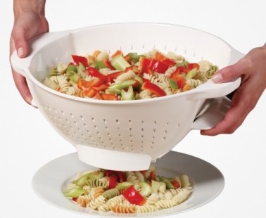 No More Wasted Pasta With The Trap Door Colander