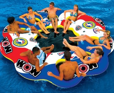 Tube-A-Rama – A Huge Inflatable 8-Person Island