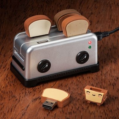 A USB Toaster Hub & Toast Flash Drives