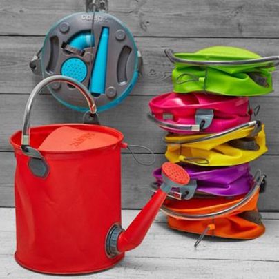 The COLOURWAVE Collapsible 2-in-1 Water Can/Bucket Collapses To Save You Space!
